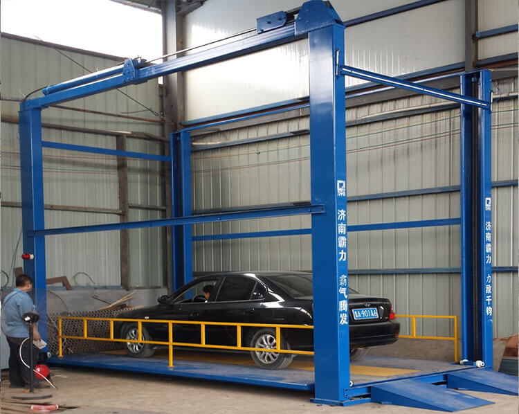 4 Post car lift